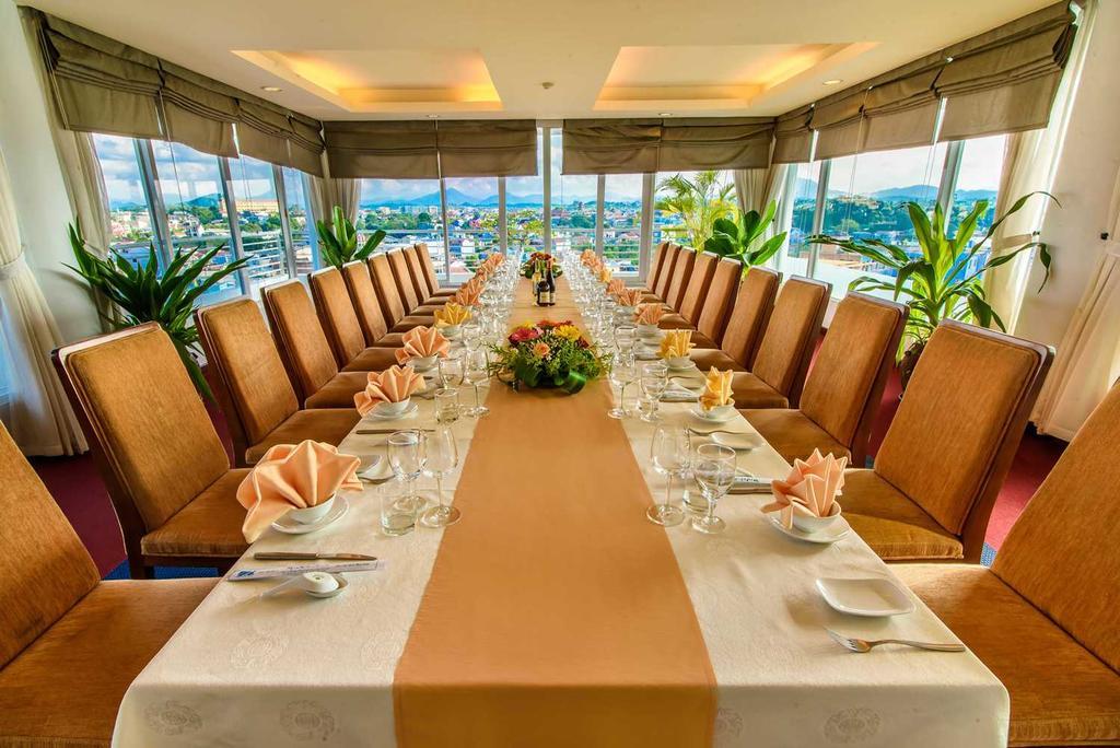 Mondial Hotel הואה מראה חיצוני תמונה