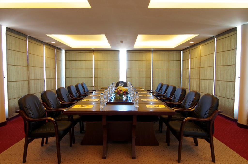 Mondial Hotel הואה מראה חיצוני תמונה